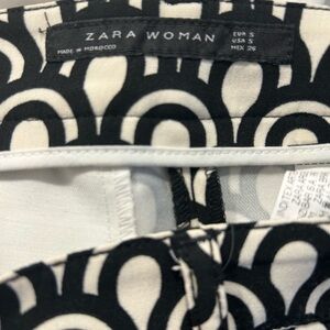 Zara Woman Monochrome Patterned Skirt